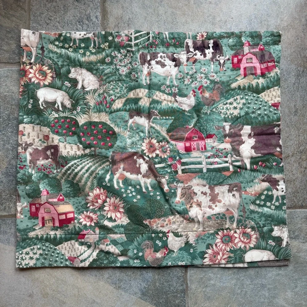 Vintage Cottagecore Grandmacore Handmade Window Valance with Farm Animals & Barn